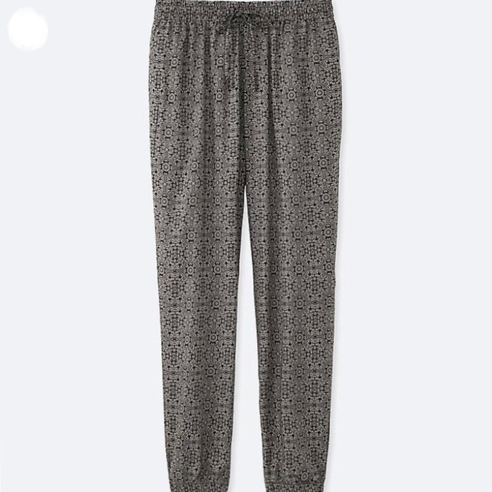 UNIQLO drape pants, tile-print